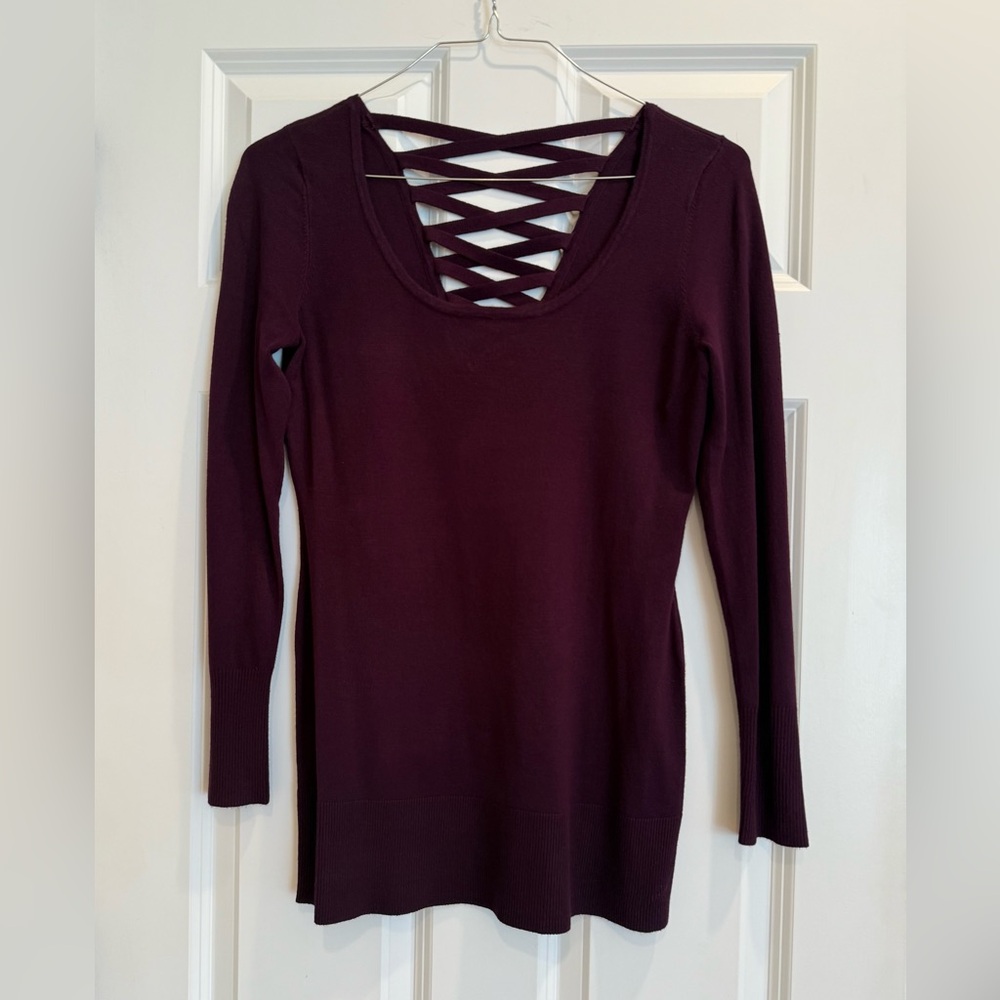 Cache Purple Long Sleeve Cut Out sweater size medium NWT